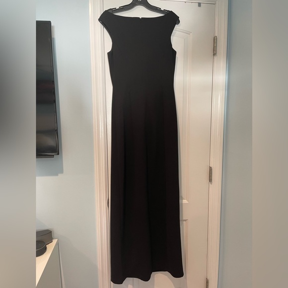 Vince Camuto size 8 evening dress with rhinestone details - Picture 4 of 8